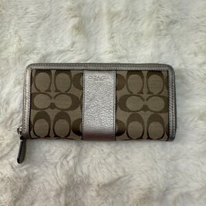 Coach Park Signature Accordion Zip Wallet 51770 Fabric Leather Trim‎ Brown
